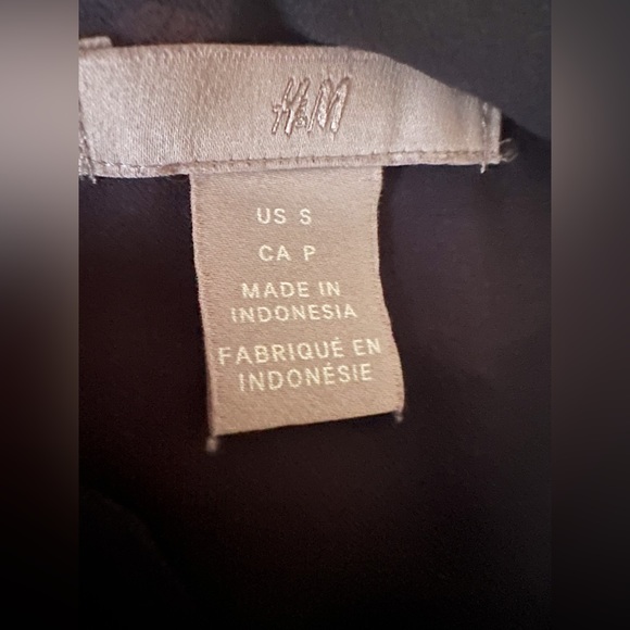 H&M Sleeveless Floral Shift dress in Size Small. - Picture 5 of 6